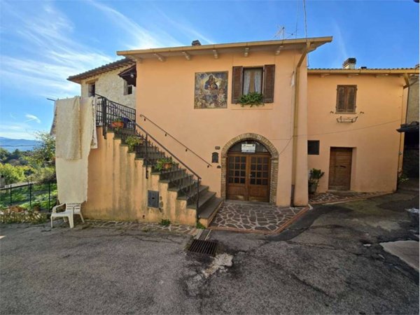 appartamento in vendita a Terni in zona Cecalocco