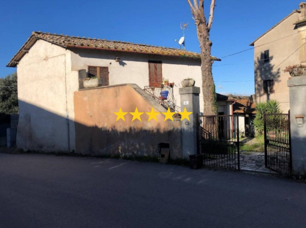appartamento in vendita a Terni in zona Collescipoli