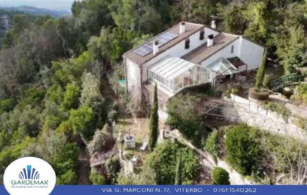 casa indipendente in vendita a Terni