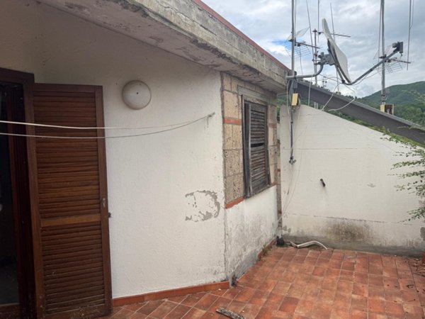 appartamento in vendita a Terni in zona Marmore