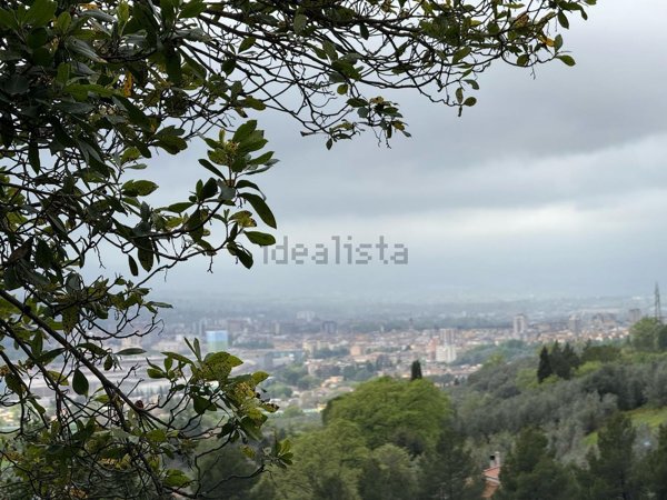 casa indipendente in vendita a Terni
