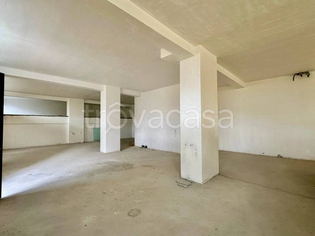 negozio in vendita a Terni in zona Gabelletta