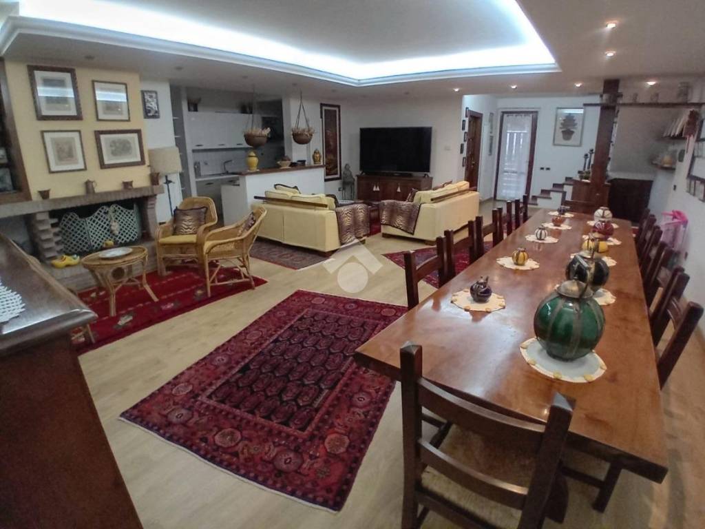 casa indipendente in vendita a Terni in zona Gabelletta