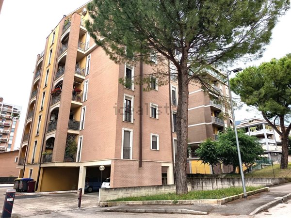 appartamento in vendita a Terni in zona Rivo