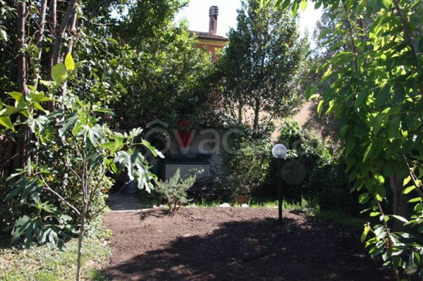casa indipendente in vendita a Terni in zona Rivo