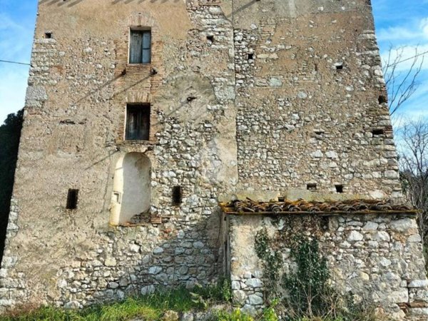 casa indipendente in vendita a Terni in zona Papigno