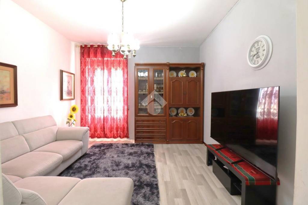 appartamento in vendita a Terni in zona Miranda