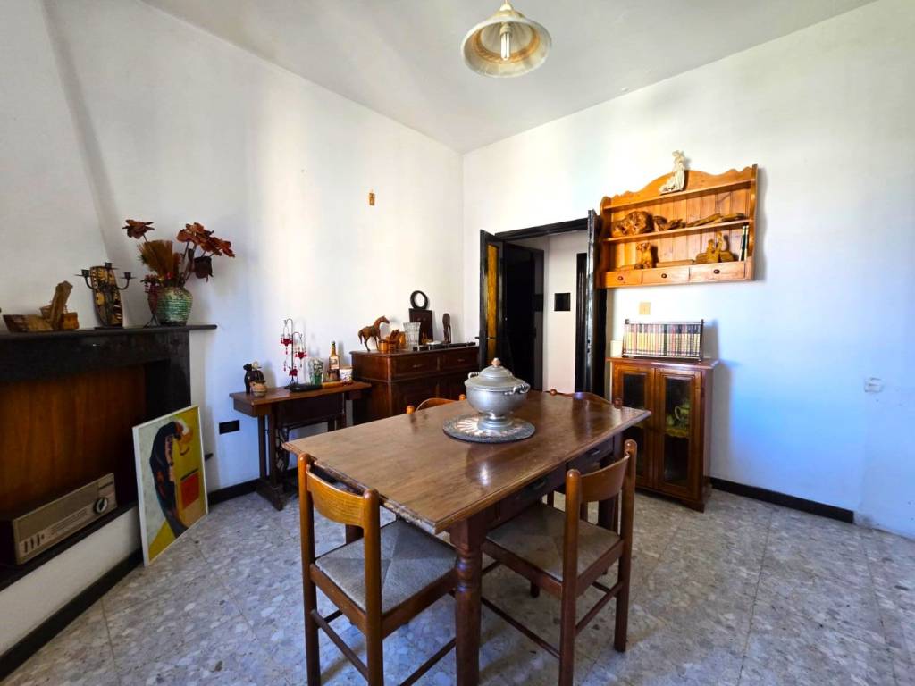 appartamento in vendita a Terni in zona Rivo