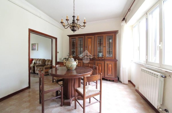 casa indipendente in vendita a Terni in zona Centro Città