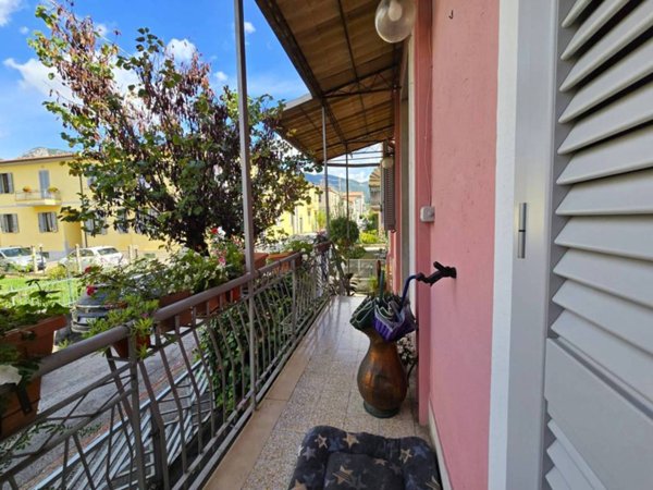casa indipendente in vendita a Terni in zona Rivo