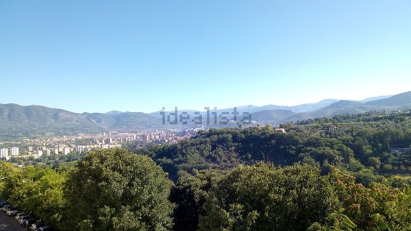 appartamento in vendita a Terni in zona Collescipoli