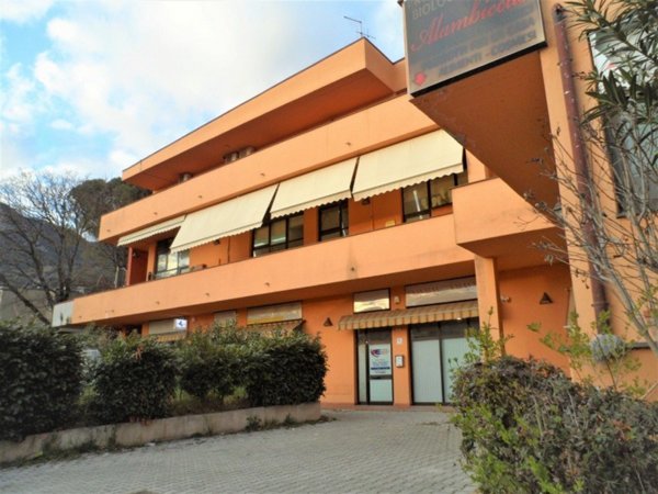 negozio in vendita a Terni in zona Rivo