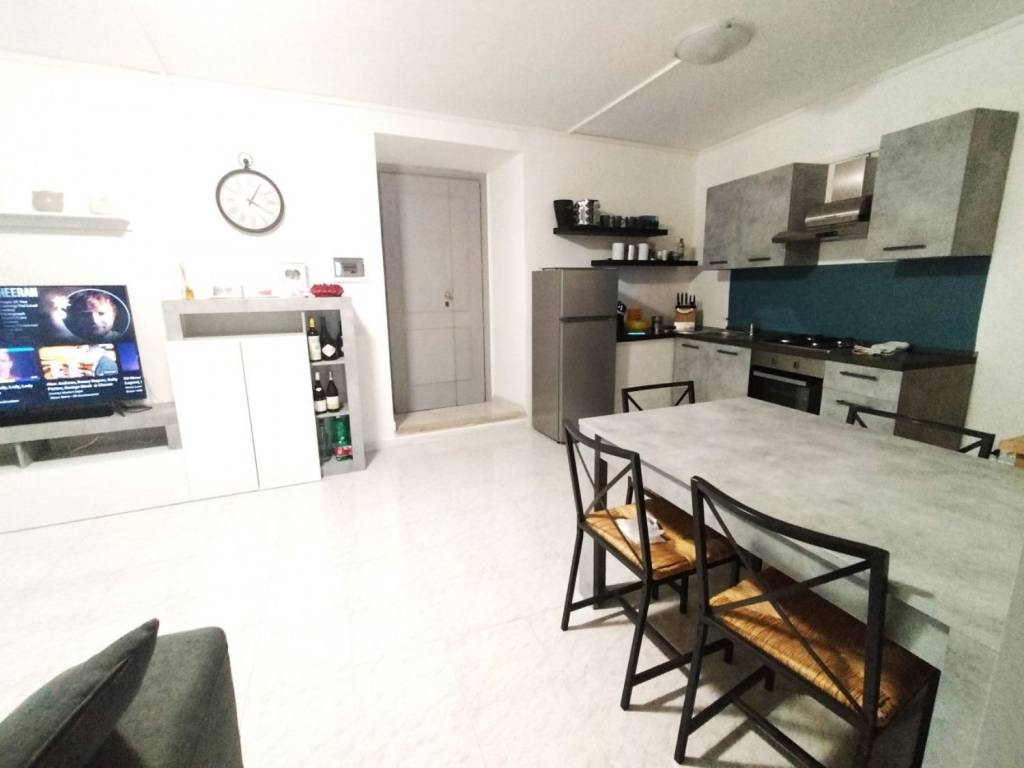 appartamento in vendita a Terni in zona Papigno