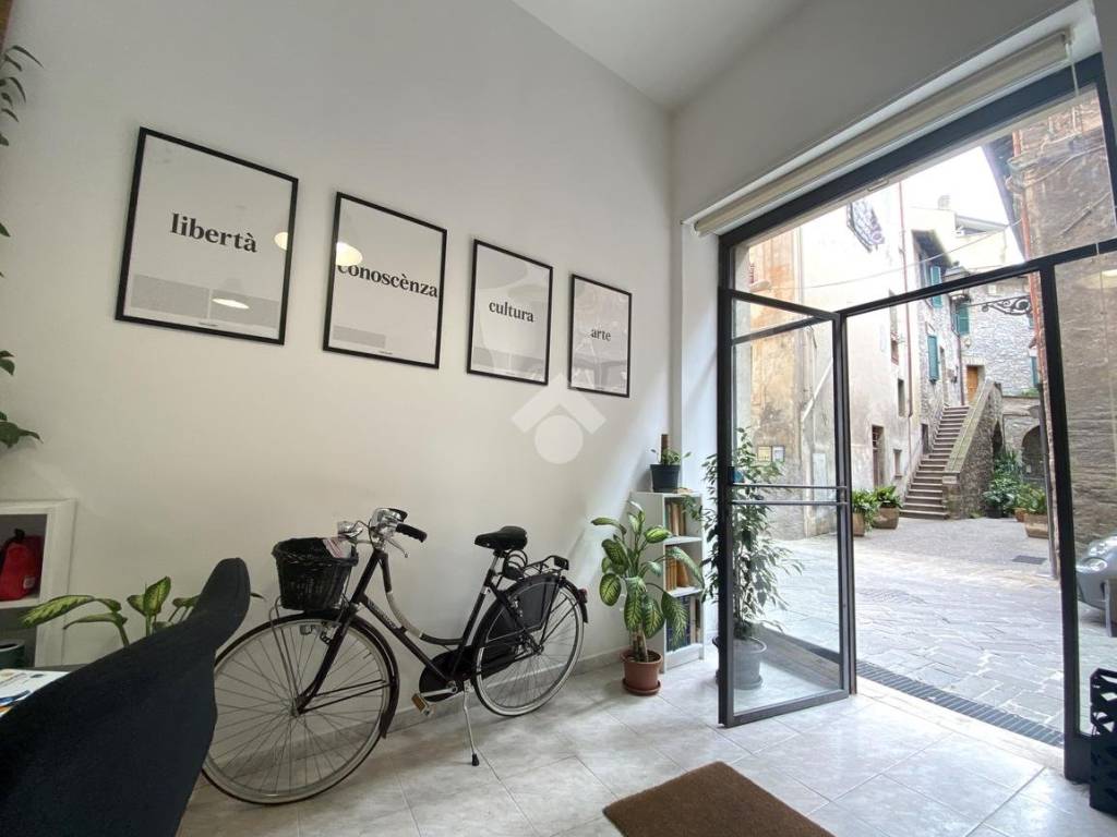 ufficio in vendita a Terni in zona Centro Città