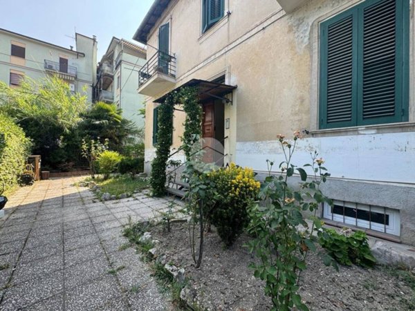 appartamento in vendita a Terni in zona Centro Città