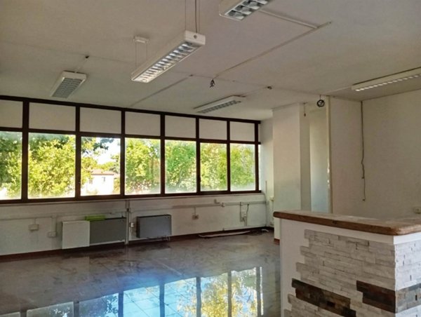 ufficio in vendita a Terni in zona Centro Città