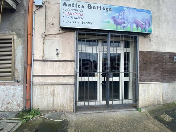 appartamento in vendita a Terni in zona Marmore