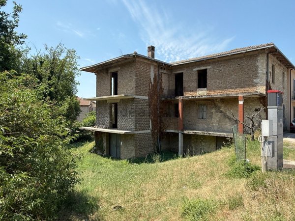 appartamento in vendita a Terni in zona Gabelletta