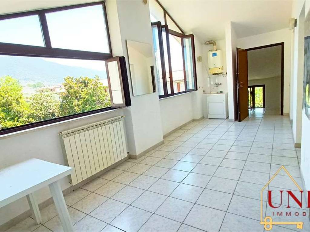 appartamento in vendita a Terni in zona Rivo