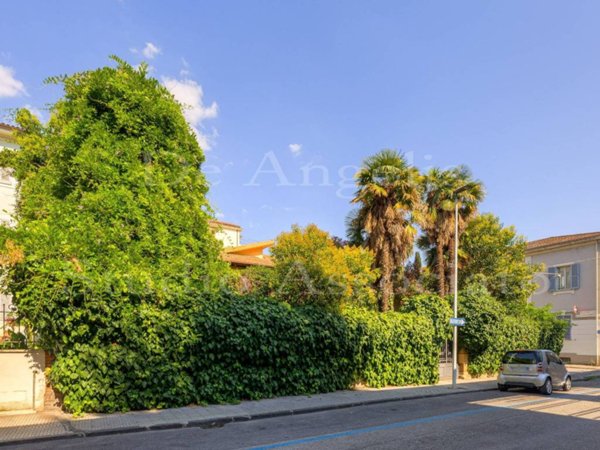 casa indipendente in vendita a Terni in zona Centro Città