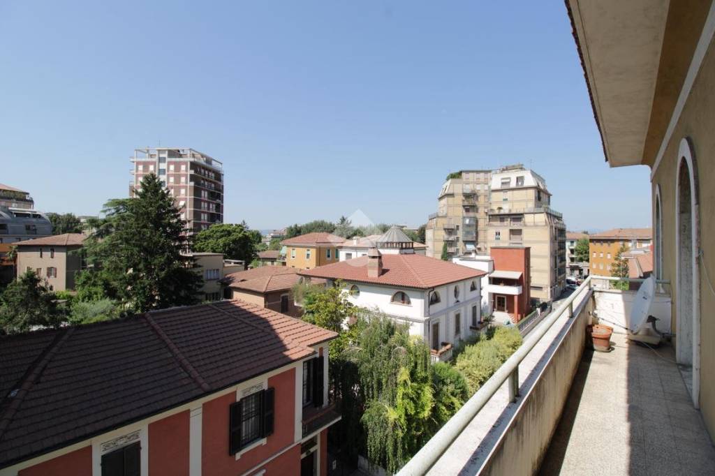appartamento in vendita a Terni in zona Centro Città