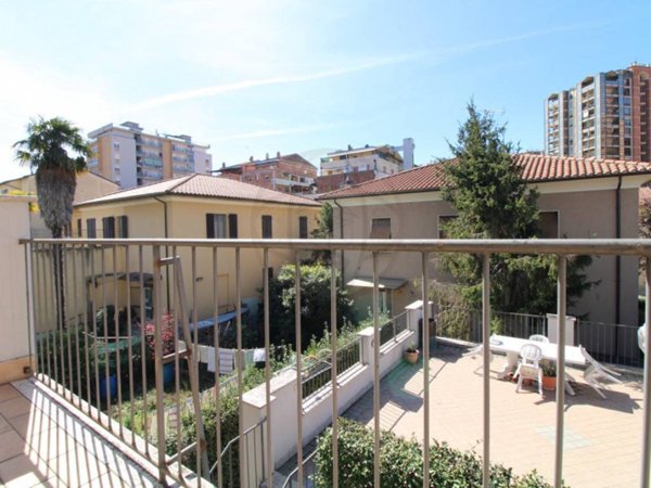 casa indipendente in vendita a Terni in zona Centro Città