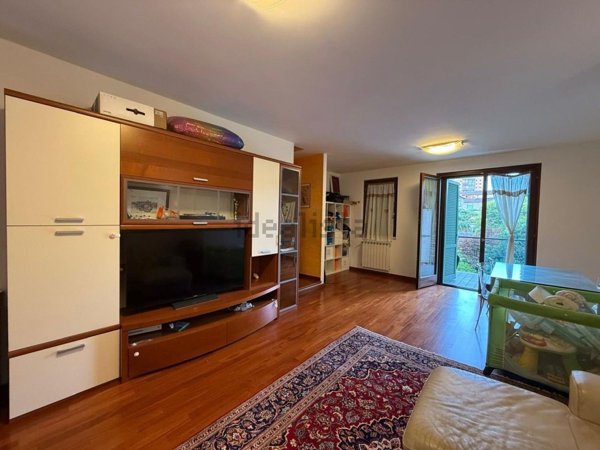 casa indipendente in vendita a Terni in zona Centro Città