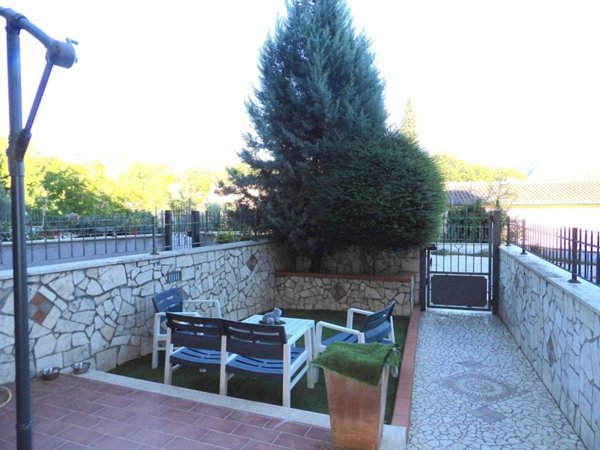 appartamento in vendita a Terni in zona Piedimonte