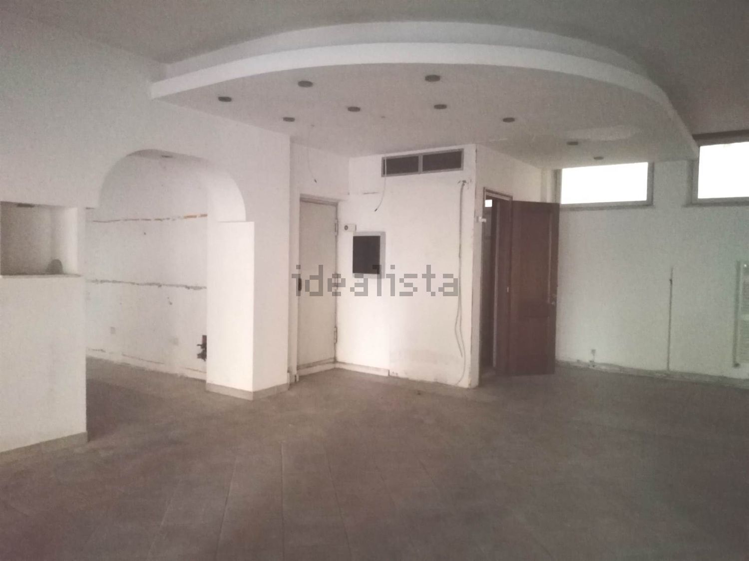 locale commerciale in vendita a Terni in zona Centro Città