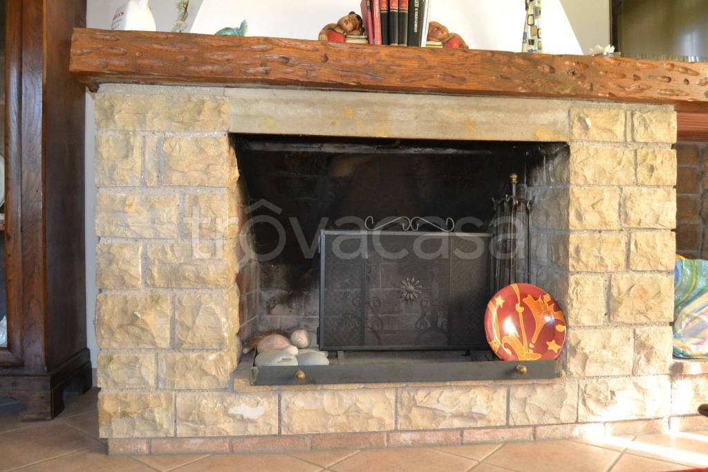 casa indipendente in vendita a Terni in zona Centro Città