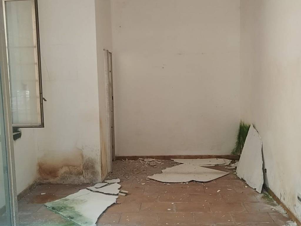 negozio in vendita a Terni