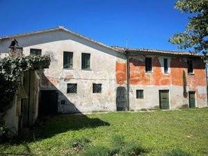 casa indipendente in vendita a Terni