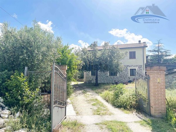 casa indipendente in vendita a Terni in zona Maratta Alta