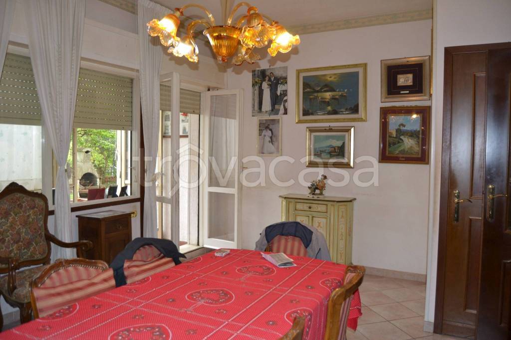 casa indipendente in vendita a Terni in zona Vocabolo Valenza