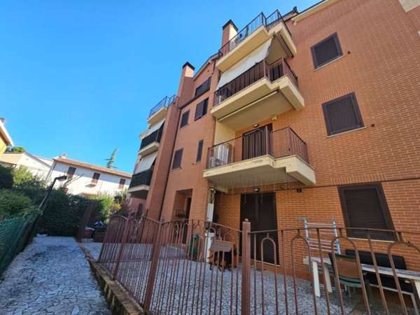 appartamento in vendita a Terni in zona Gabelletta