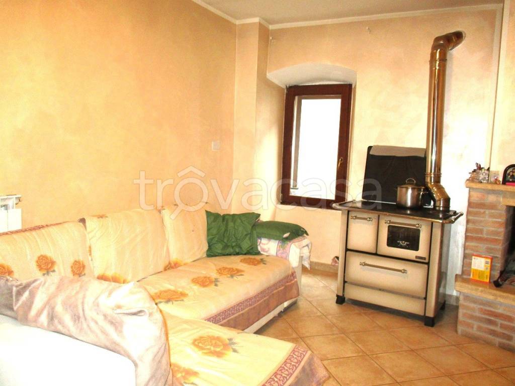 appartamento in vendita a Terni in zona Collestatte