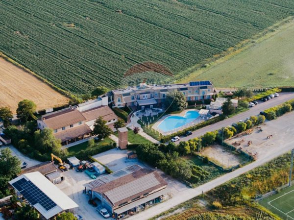 negozio in vendita a Terni