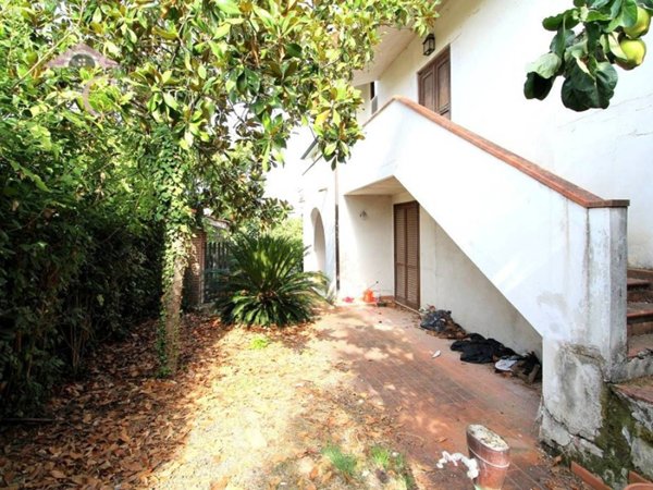 casa indipendente in vendita a Terni in zona Collescipoli