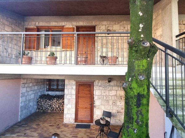 casa indipendente in vendita a Terni in zona Gabelletta