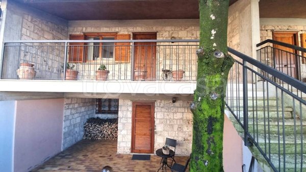 casa indipendente in vendita a Terni in zona Rivo