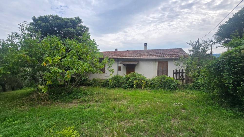 casa indipendente in vendita a Terni in zona Collescipoli