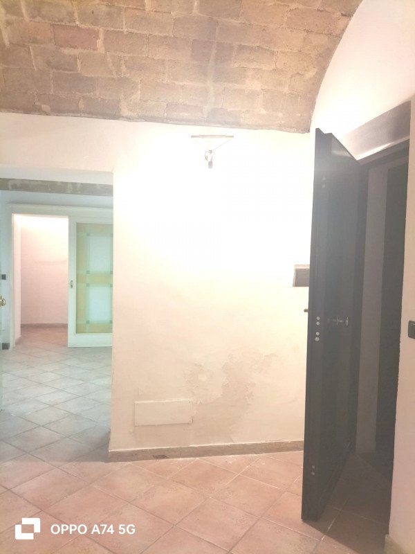 locale di sgombero in vendita a Terni in zona Centro Città