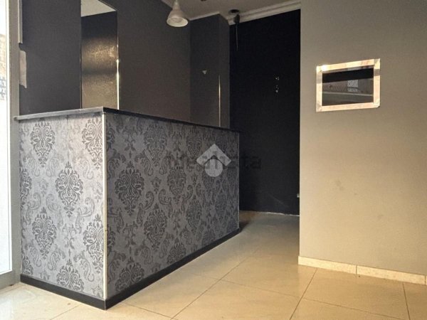 locale commerciale in vendita a Terni in zona Centro Città