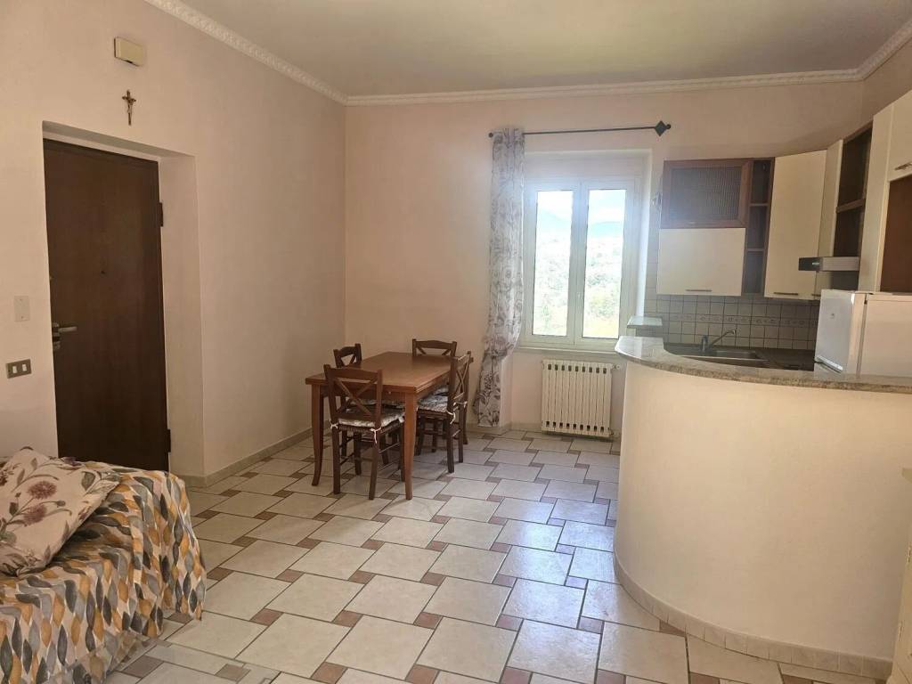 appartamento in vendita a Terni in zona Papigno