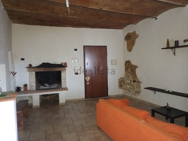 casa indipendente in vendita a Terni in zona Papigno