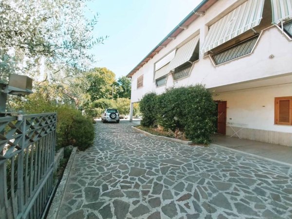 casa indipendente in vendita a Terni in zona Papigno