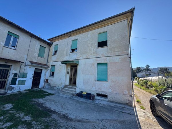 appartamento in vendita a Terni in zona Vocabolo Valenza