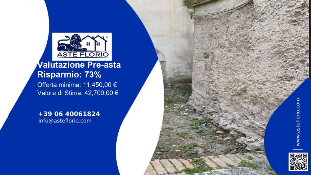 locale commerciale in vendita a Terni in zona Collescipoli