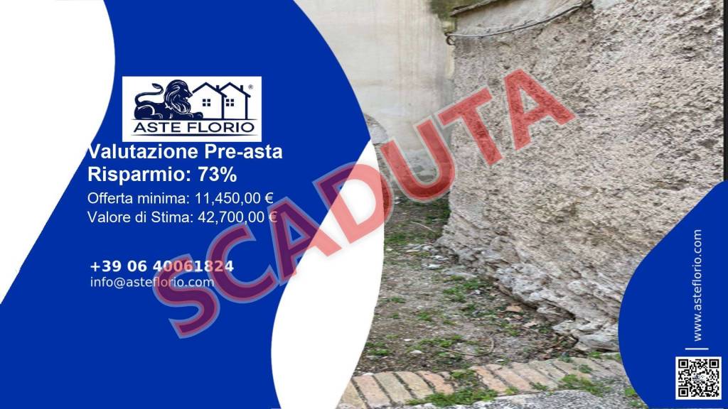 locale commerciale in vendita a Terni in zona Collescipoli