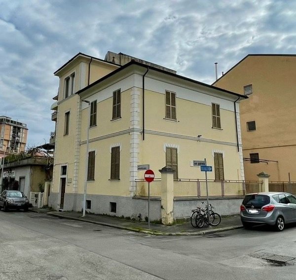 intera palazzina in vendita a Terni